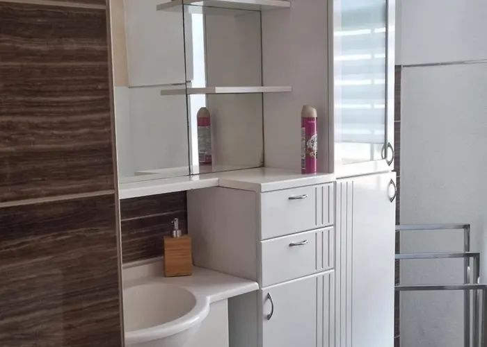 Am Kanuverleih شقة